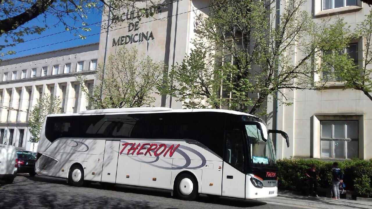 Logo AUTOCAR THERON