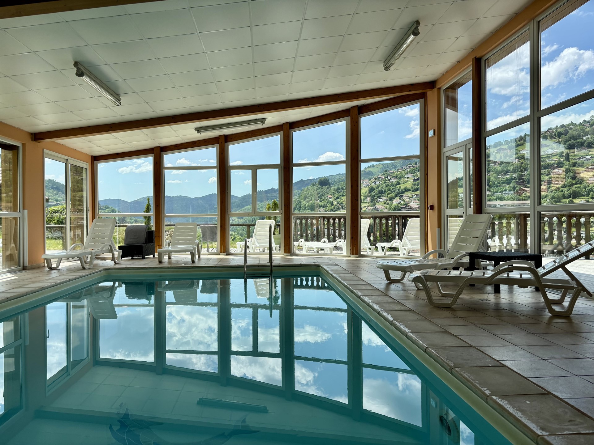 Logo CHALET DES ROCHES