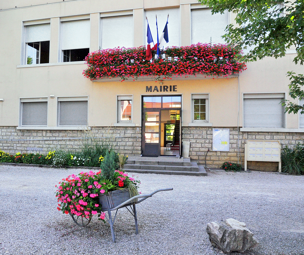 Logo COMMUNE DE NIVIGNE ET SURAN